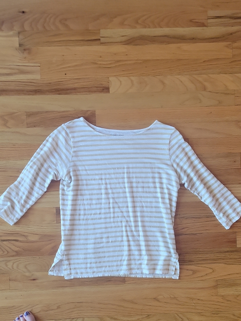 Majestic Filatures 3/4 Length Gold and White Striped Top, Large